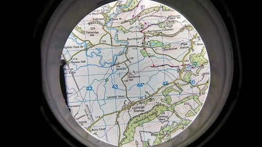 Rallying Codriver Navigator Roamer Lite-C – The very unique Cordless LED illuminated map magnifier